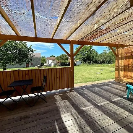 La Bourdetaise Pour 8 Personnes * Le Bourdet