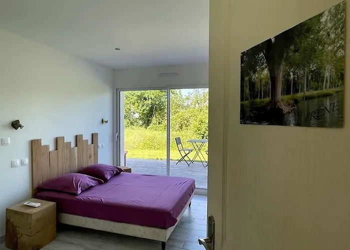 La Bourdetaise Pour 8 Personnes * Le Bourdet