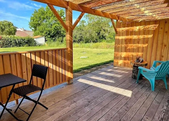 La Bourdetaise Pour 8 Personnes Сasa de vacaciones