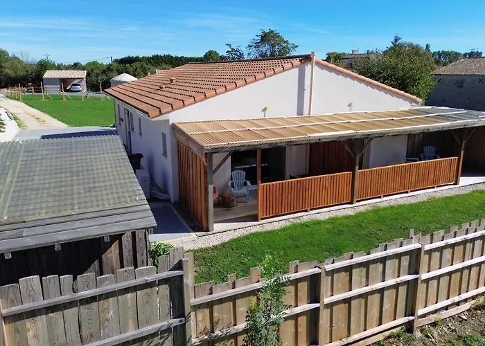 La Bourdetaise Pour 8 Personnes Le Bourdet